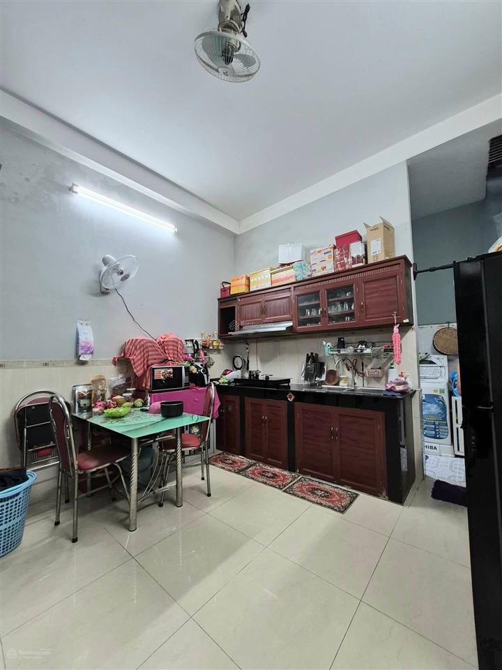 Bán nhà hẻm ô tô đường lê trọng tấn, 71.8m2, 2 tầng, giá chỉ 5.6 tỷ