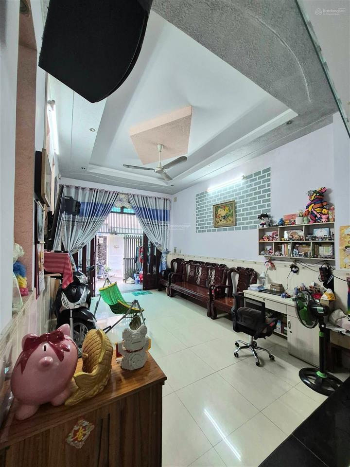 Bán nhà hẻm ô tô đường lê trọng tấn, 71.8m2, 2 tầng, giá chỉ 5.6 tỷ