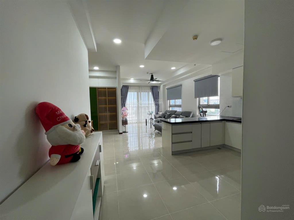 Cho thuê gấp cc docklands đẹp xuất sắc 99 nguyễn thị thập, 18 triệu, 106m2
