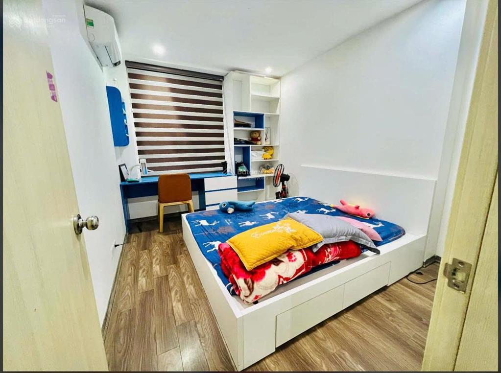 Cho thuê cc n02t3 ngoại giao đoàn, 18,5 triệu, 94m2, view đẹp, đầy đủ nội thất