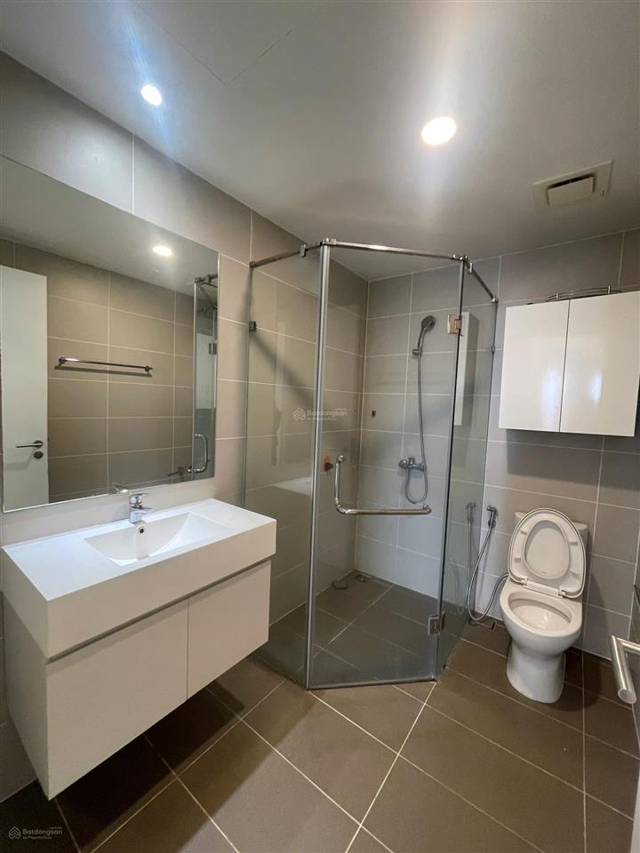 Bán căn hộ cc kosmo tây hồ, 10,5 tỷ, 84m2, 2pn, 2wc, nội thất đầy đủ