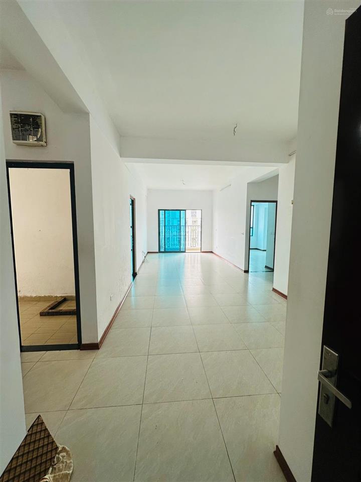 Cho thuê cc n03t1 ngoại giao đoàn, 12 triệu vnd, 95 m2, hàng hiếm tại giá cực chất