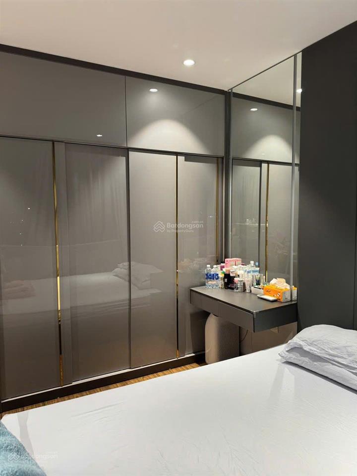 Cho thuê cc n03t6 ngoại giao đoàn, 23 triệu vnd, 121 m2, view đẹp hot!