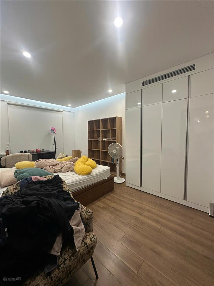Cho thuê ch 83m2 đầy đủ tiện ích ở 6th element, phường xuân la, quận tây hồ, 17 triệu vnd
