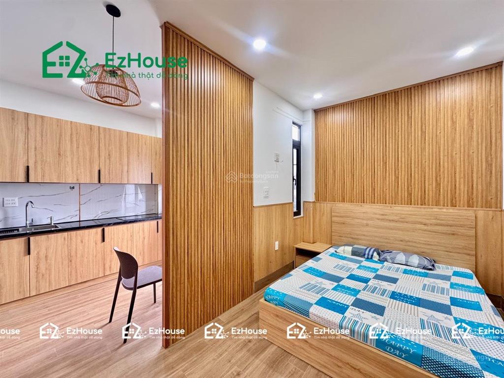 Ccmn cao cấp studio, 1pn 1 wc, ban công 40m2, full nội thất, gần iuh, vlu  gần cv gia định