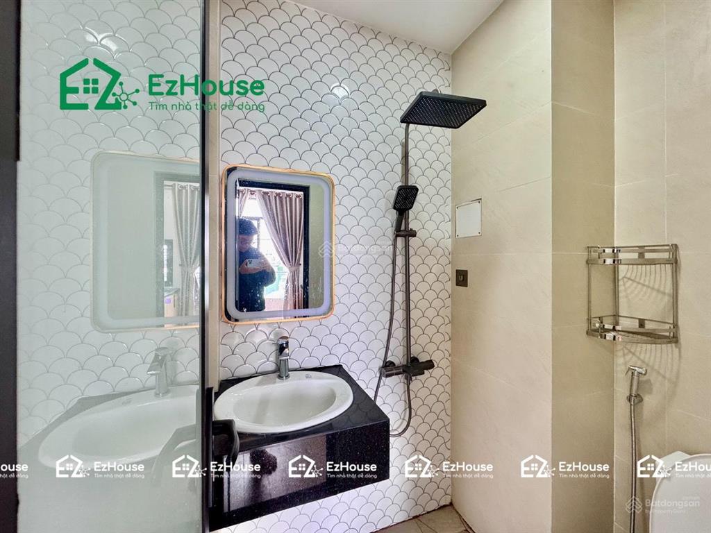 Ccmn cao cấp studio, 1pn 1 wc, ban công 40m2, full nội thất, gần iuh, vlu  gần cv gia định