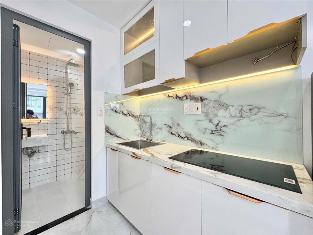 Studio bancol full nt 40m2 máy giặt riêng gần đh vlu  iuh. thang máy+ nhà xe full tiện ích