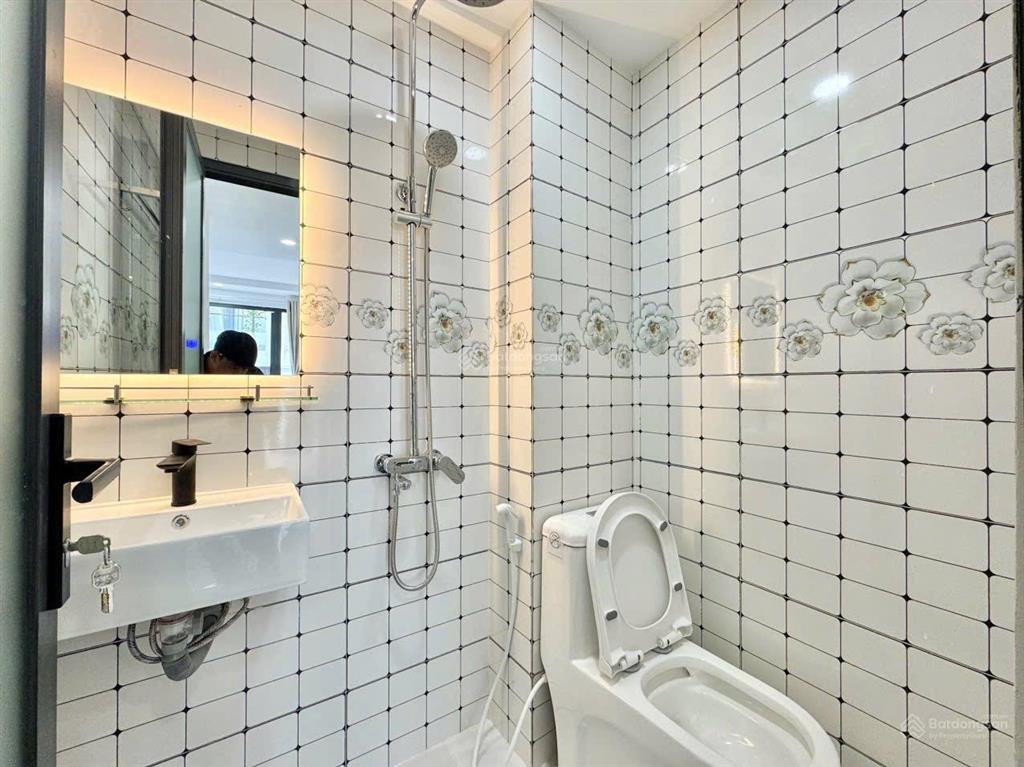 Studio bancol full nt 40m2 máy giặt riêng gần đh vlu  iuh. thang máy+ nhà xe full tiện ích