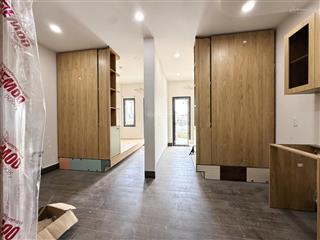 Chdv 2pn  1pk  1wc bancol 45m2 full nt mgr  view sông siêu mát  tiện qua mấy quận trung tâm
