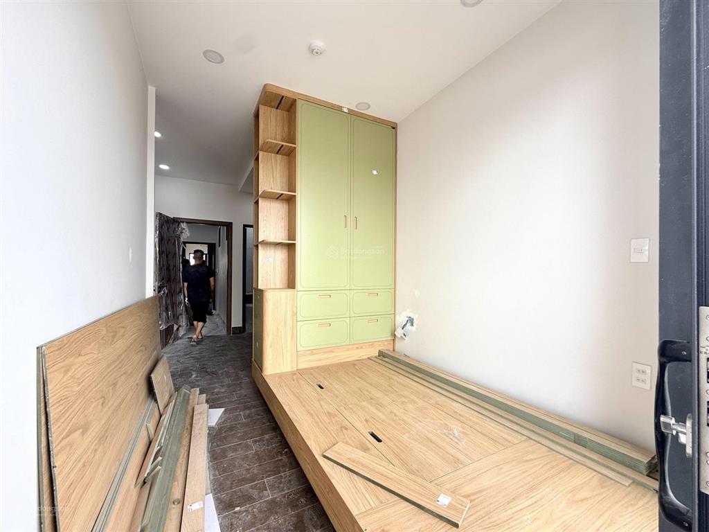 Chdv 2pn  1pk  1wc bancol 45m2 full nt mgr  view sông siêu mát  tiện qua mấy quận trung tâm