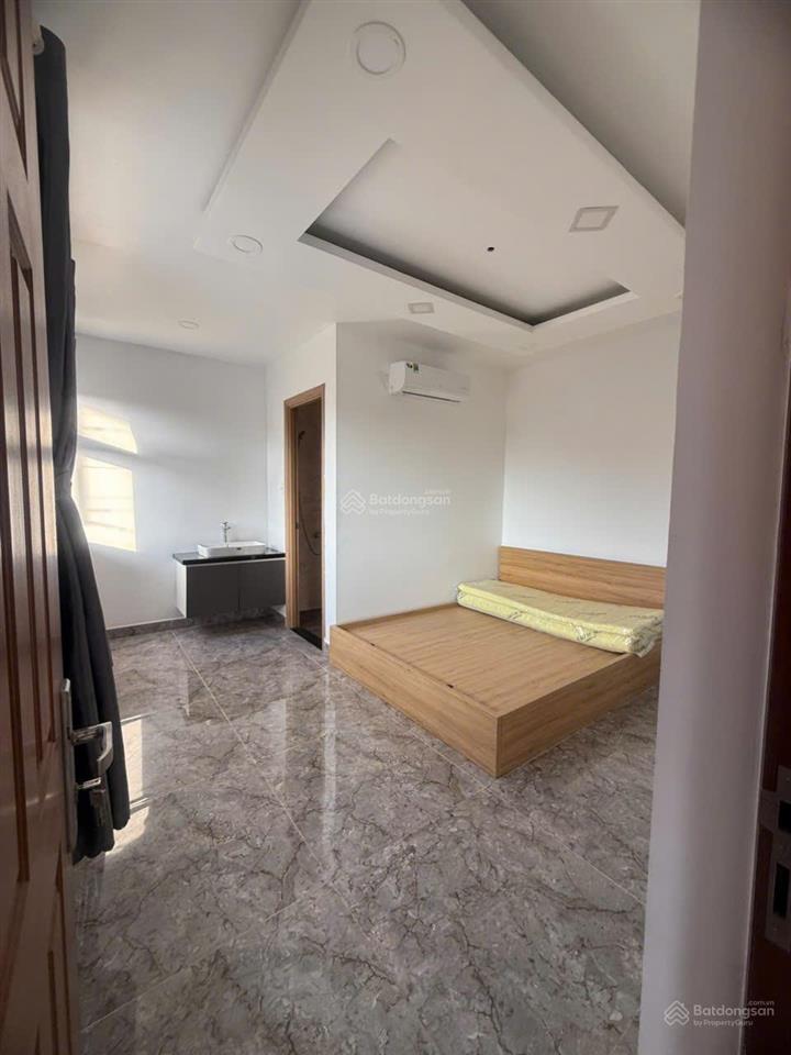 Cho thuê biệt thự trần anh riverside, 1 trệt 2 lầu, 5pn. 4 toilet, full nội thất, 15tr, 0933 710 ***