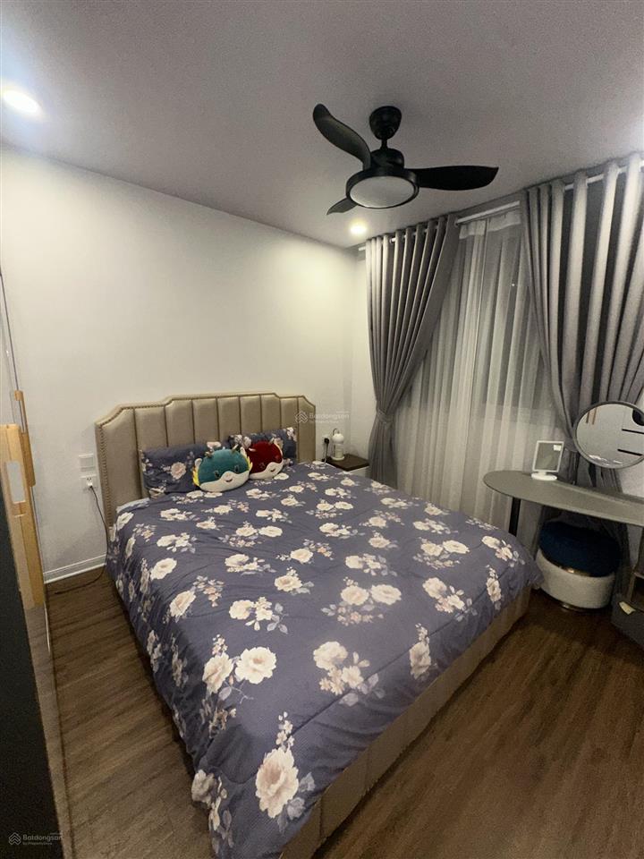 Chính chủ bán căn hộ chung cư 3pn, 2wc, 85m2, eurowindow river 5.450 tỷ tầng 16 hướng đn bao phí