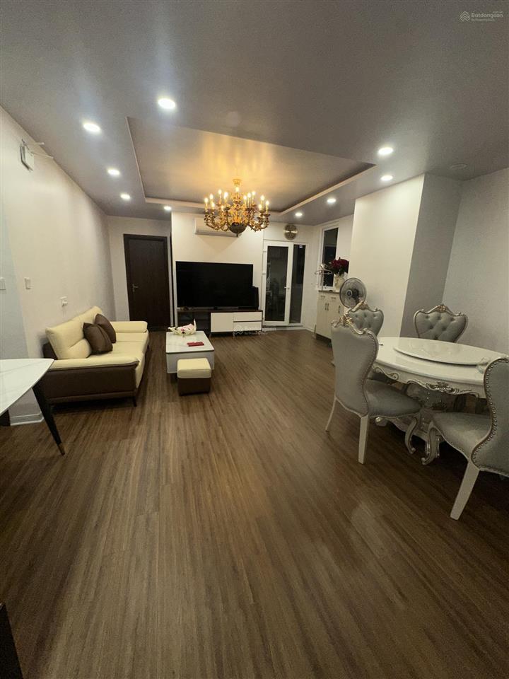 Chính chủ bán căn hộ chung cư 3pn, 2wc, 85m2, eurowindow river 5.450 tỷ tầng 16 hướng đn bao phí