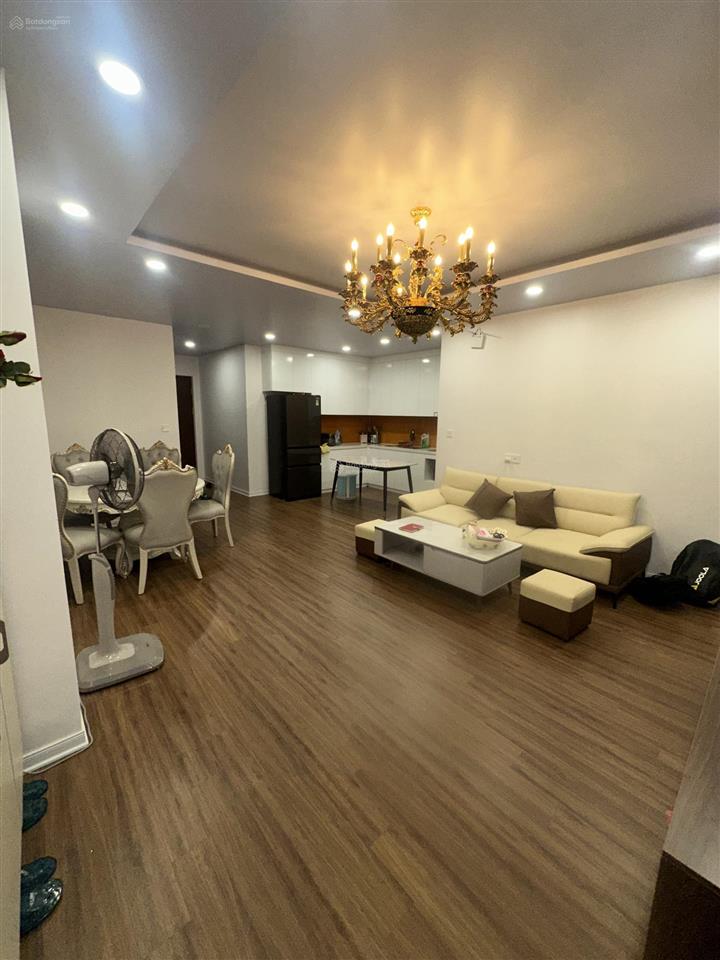 Chính chủ bán căn hộ chung cư 3pn, 2wc, 85m2, eurowindow river 5.450 tỷ tầng 16 hướng đn bao phí