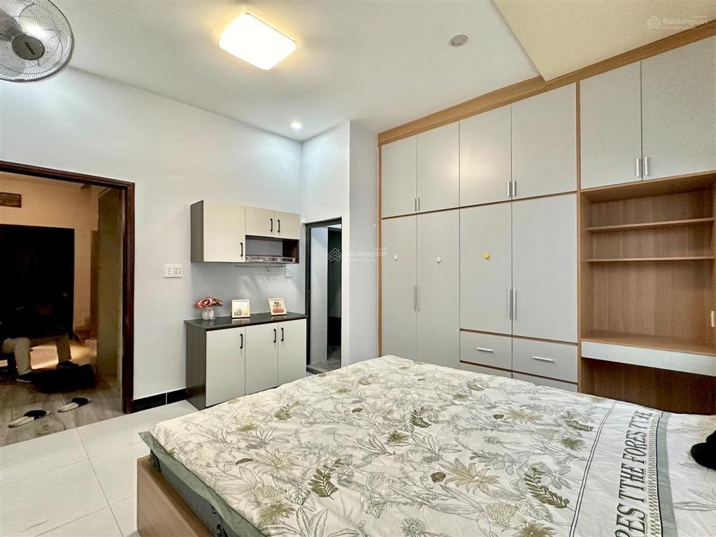 Cho thuê phòng trọ cơ bản, 4,5 triệu, 30m2 tại trần văn kiểu, q6, hcm