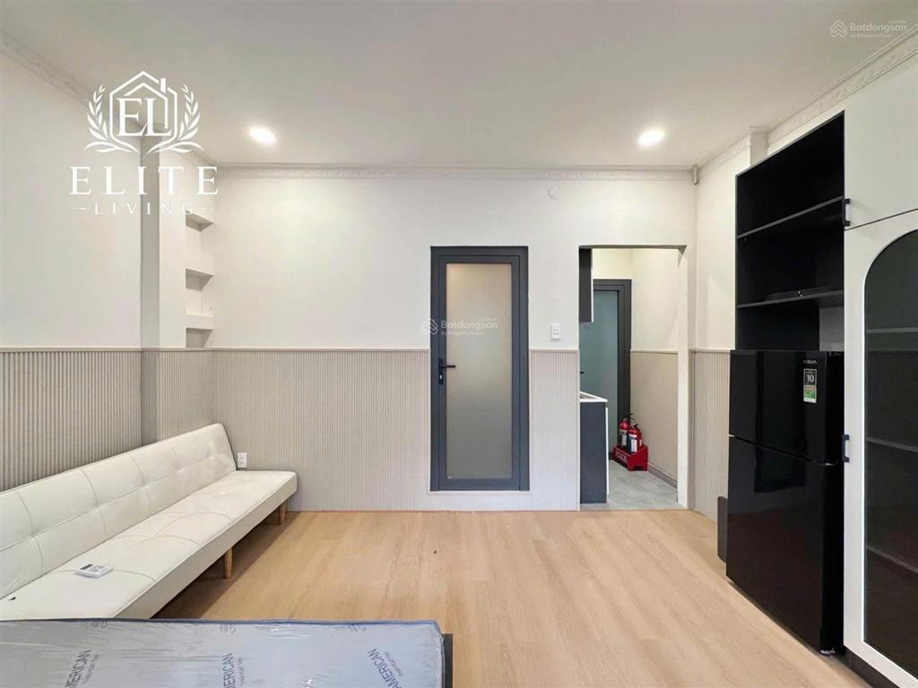 Cho thuê căn hộ dịch vụ tại hùng vương, q5, tp.hcm, giá ưu đãi 8 triệu, 40m2 hot!