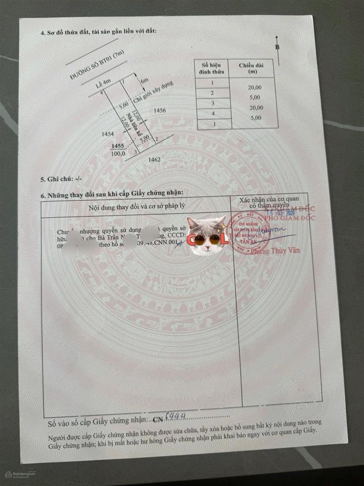 Cần bán gấp nhà mới 3 tầng nằm ngay trung tâm aeon tân an. cách sông vàm cỏ tây 20m