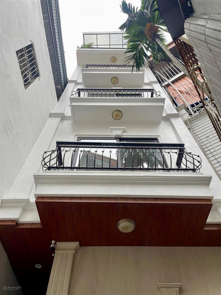 Nhà phân lô đền lừ thang máy ô tô đỗ cửa | giá 14,5 tỷ