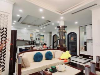 Siêu bds tây hồ, nguyễn đình thi, 93 m2, mt 9.86m. giá vip 76 tỷ