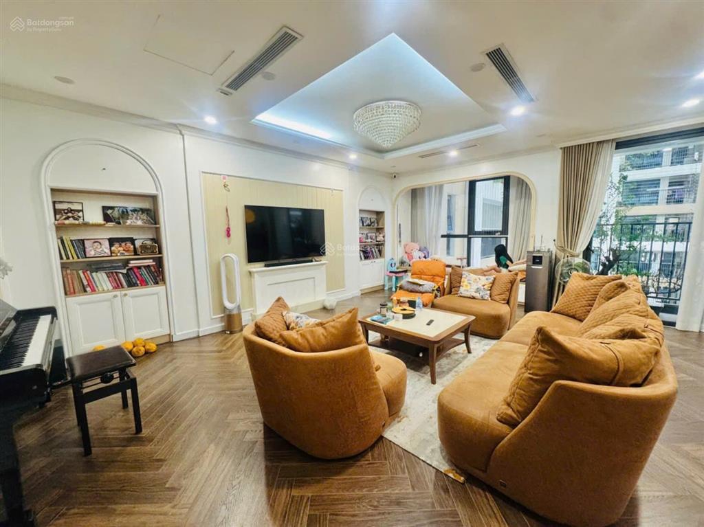 Thật nhanh nhà phú thượng lô góc 58.6 m2, mặt tiền 4.3m, ô tô. giá đầu tư 13.1 tỷ