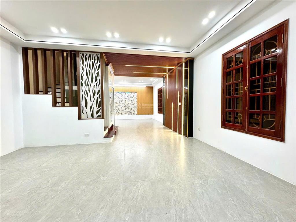 Đẹp xuân đỉnh! 68 m2, 6 tầng thang máy, mt 6.2 m, ô tô tránh. giá vip 19 tỷ!