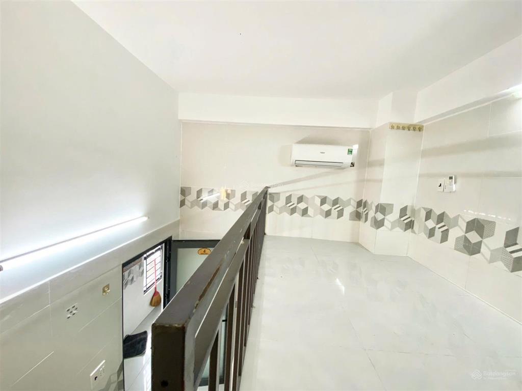 Phòng trọ có gác đầy đủ nội thất ngay đỗ xuân hợp,phước long,ngã tư bình thái,cao đẳng công thương
