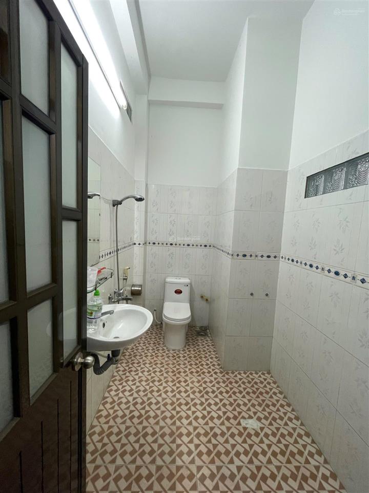 Bán nhà mặt phố 17b4, hà huy giáp, 10,5 tỷ, 80m2, giá tốt