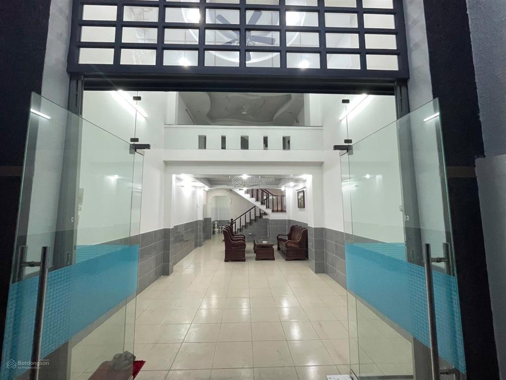 Bán nhà mặt phố 17b4, hà huy giáp, 10,5 tỷ, 80m2, giá tốt