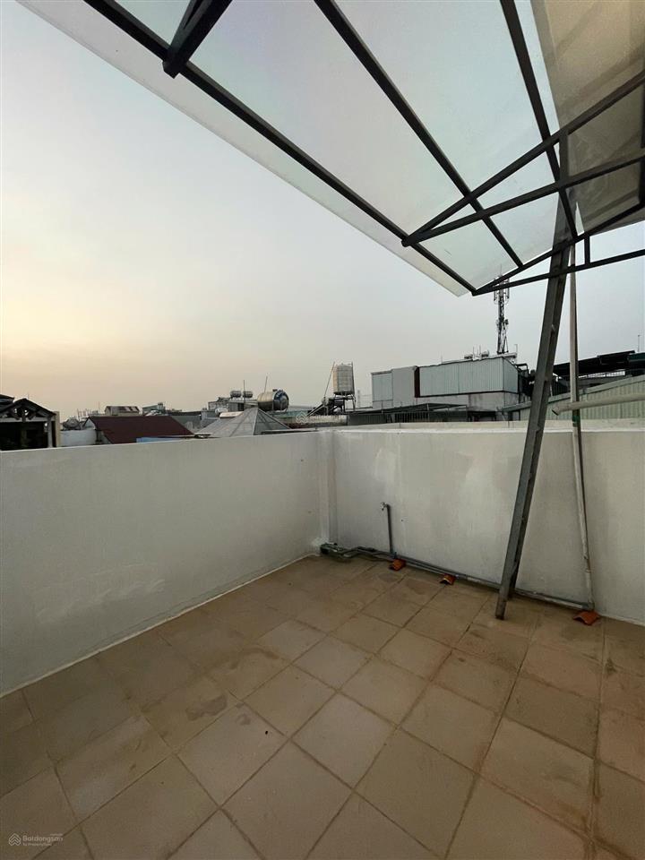 Bán nhà mặt phố 17b4, hà huy giáp, 10,5 tỷ, 80m2, giá tốt