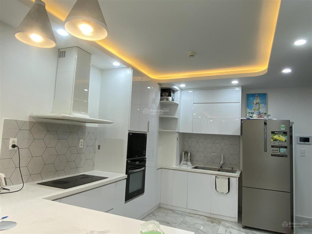 Bán căn hộ 2pn cao cấp, thoáng mát tại saigon south residences