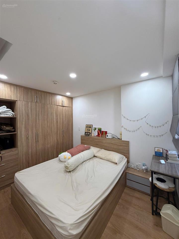 Chỉ 5,9 tỷ có nhà đẹp, hướng sông, diện tích lớn ở saigon south residences