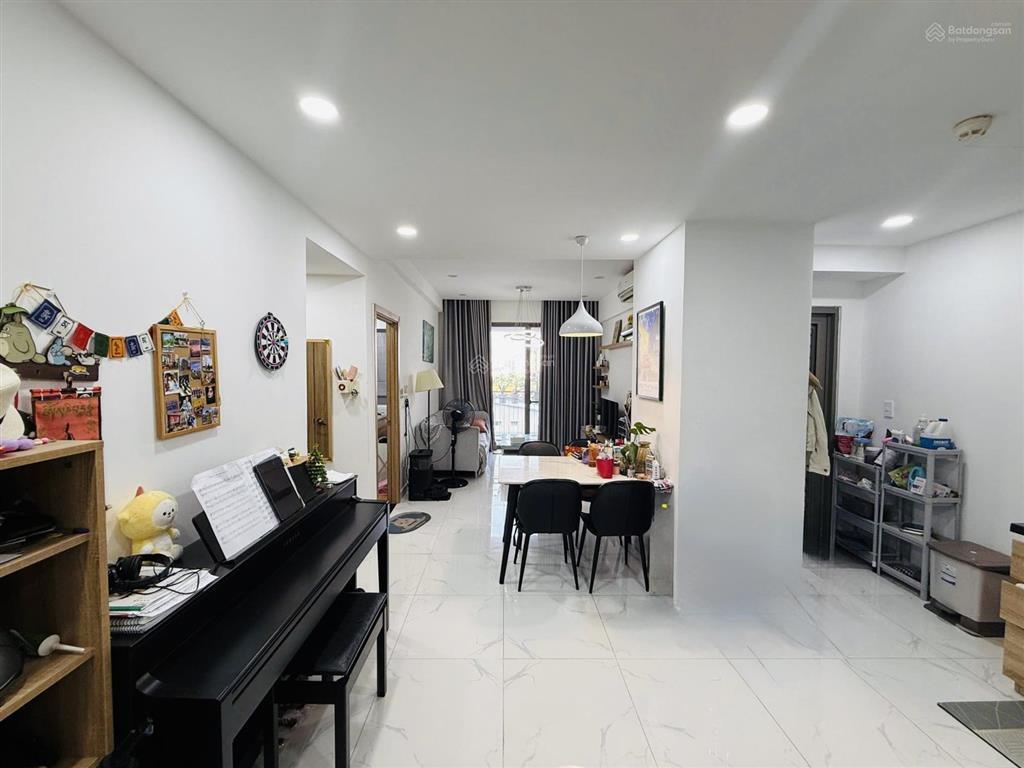 Chỉ 5,9 tỷ có nhà đẹp, hướng sông, diện tích lớn ở saigon south residences