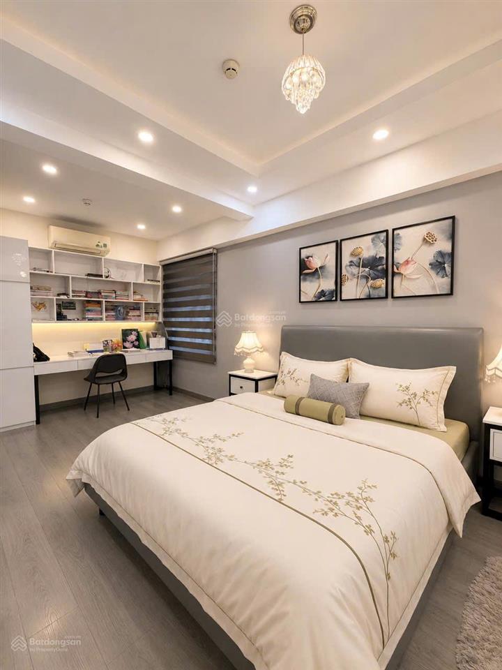 Bán căn hộ vị trí hiếm, nhà đẹp có gu, view nội khu thoáng đẹp, tặng ô xe  saigon south residences