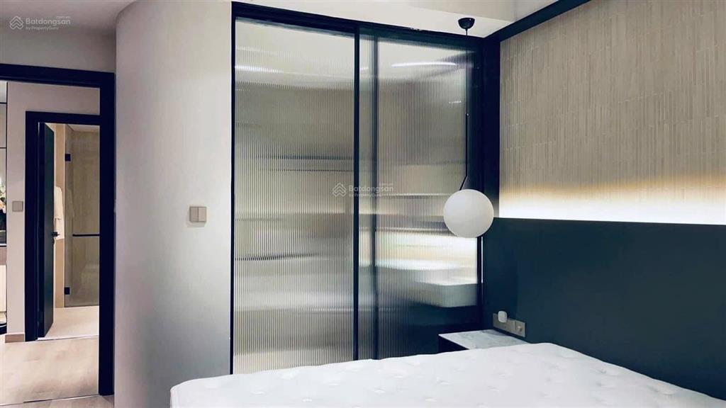 Chính chủ gửi bán căn hộ cao cấp, tầng cao view thoáng, giá hời  saigon south residences
