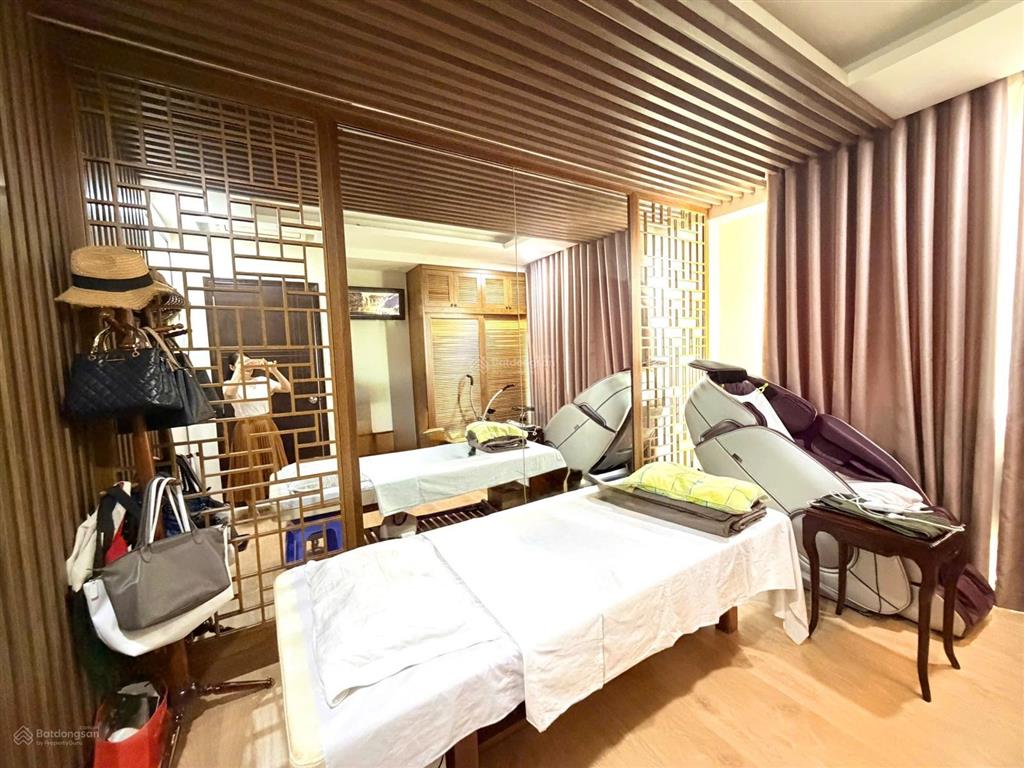 Bán căn hộ 100m2 view xuất sắc, layout hoàn hảo tại sunrise riverside