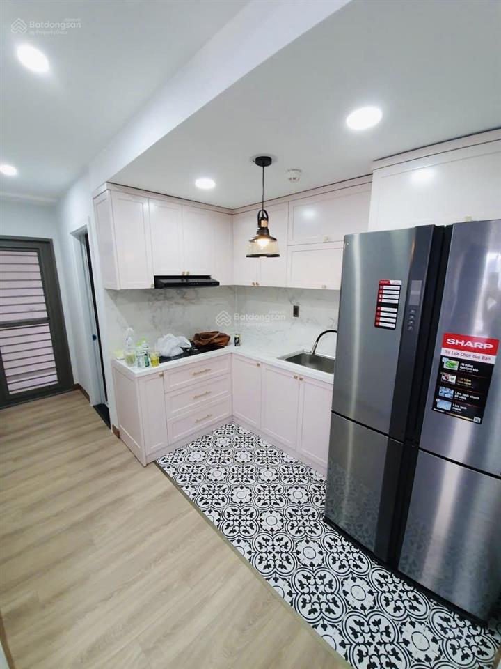 Gấp, bán nhanh căn hộ layout hiếm, vị trí đẹp, giá rẻ hơn thị trường 300tr saigon south residences