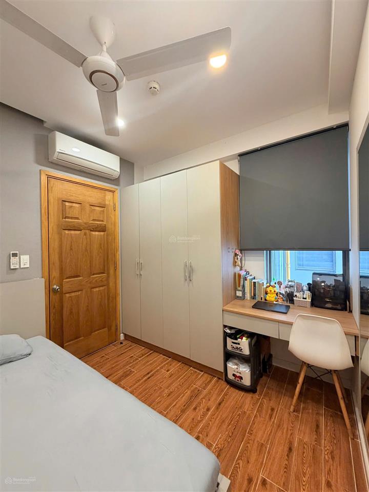 Cần tiền, bán lúa non căn hộ 76m2 saigon south residences, nhà đẹp view đẹp chỉ 5,5 tỷ+