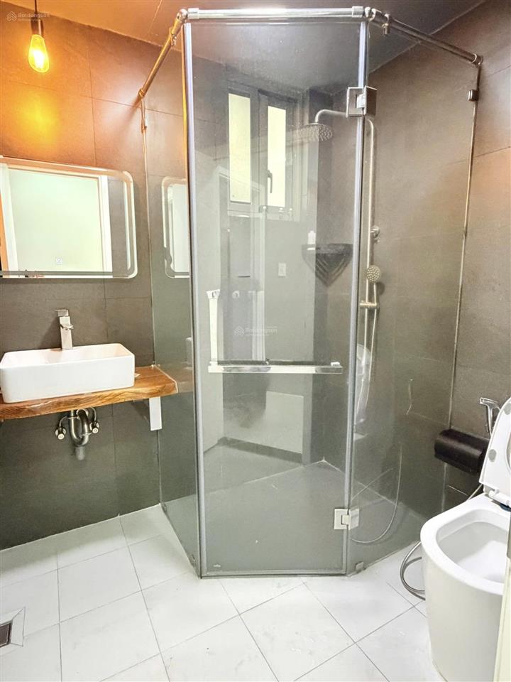 Bán nhanh, giảm thêm  căn hộ 95m2 saigon south residences tầng cao, view thoáng chỉ 6,9 tỷ