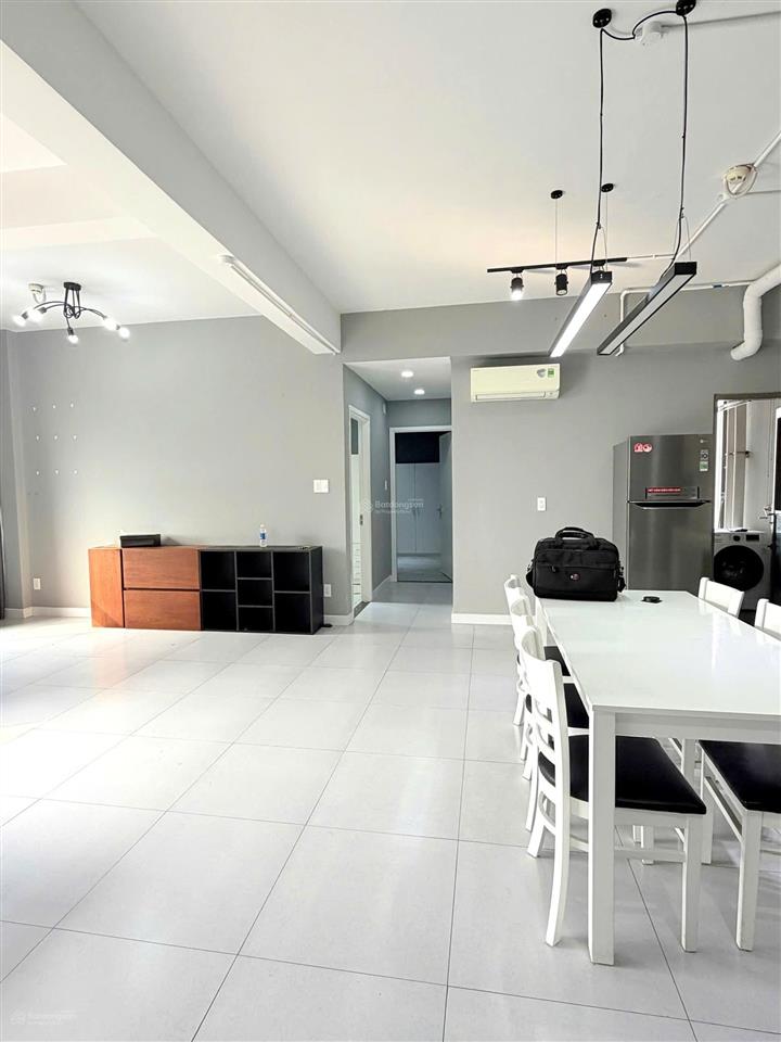 Bán nhanh, giảm thêm  căn hộ 95m2 saigon south residences tầng cao, view thoáng chỉ 6,9 tỷ