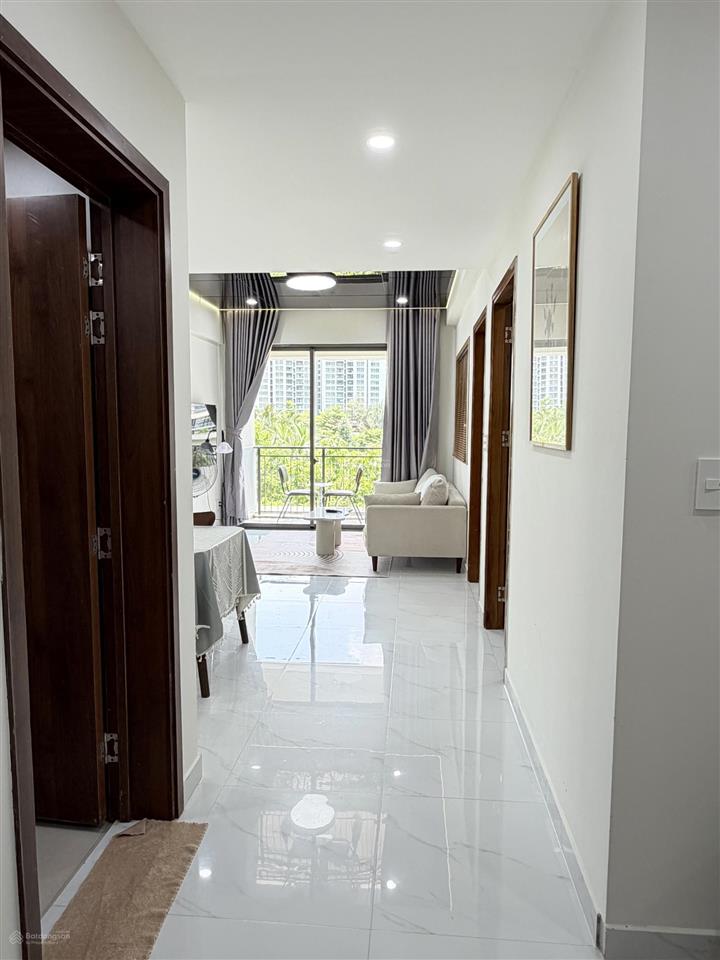Mới  5,3 tỷ sở hữu căn hộ 2pn 2wc saigon south residences, sẵn sổ hồng