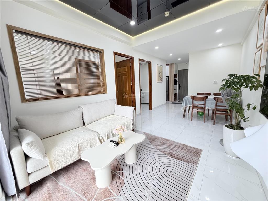 Mới  5,3 tỷ sở hữu căn hộ 2pn 2wc saigon south residences, sẵn sổ hồng