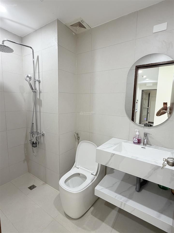 Mới  5,3 tỷ sở hữu căn hộ 2pn 2wc saigon south residences, sẵn sổ hồng