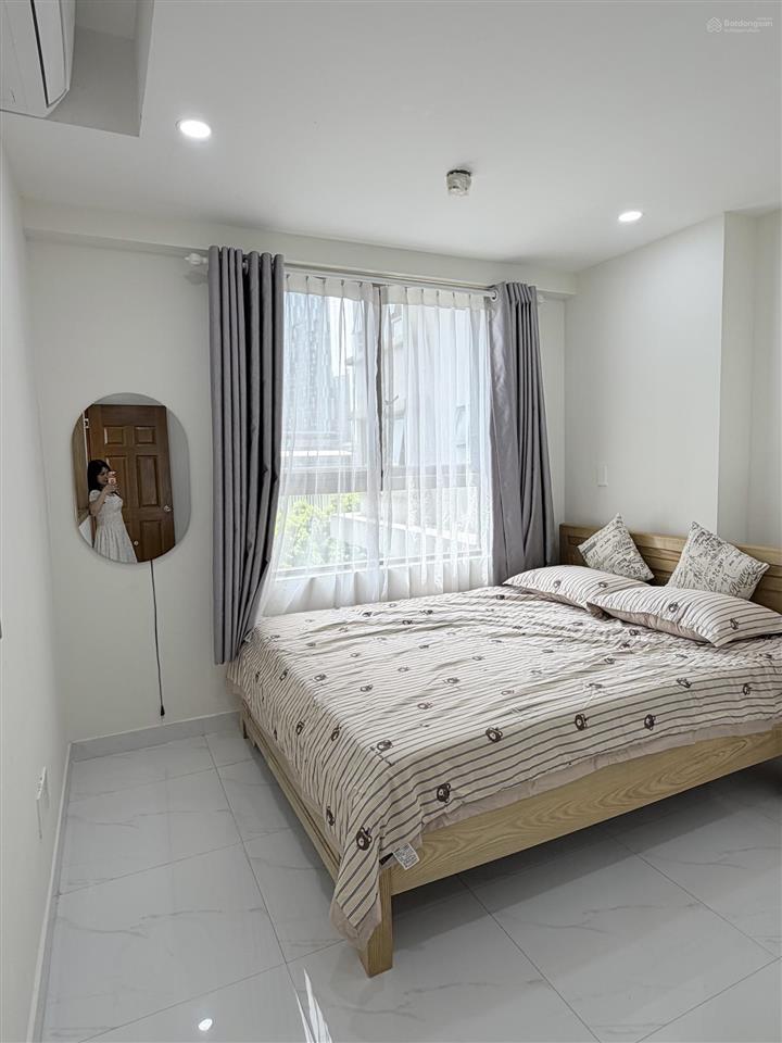 Mới  5,3 tỷ sở hữu căn hộ 2pn 2wc saigon south residences, sẵn sổ hồng