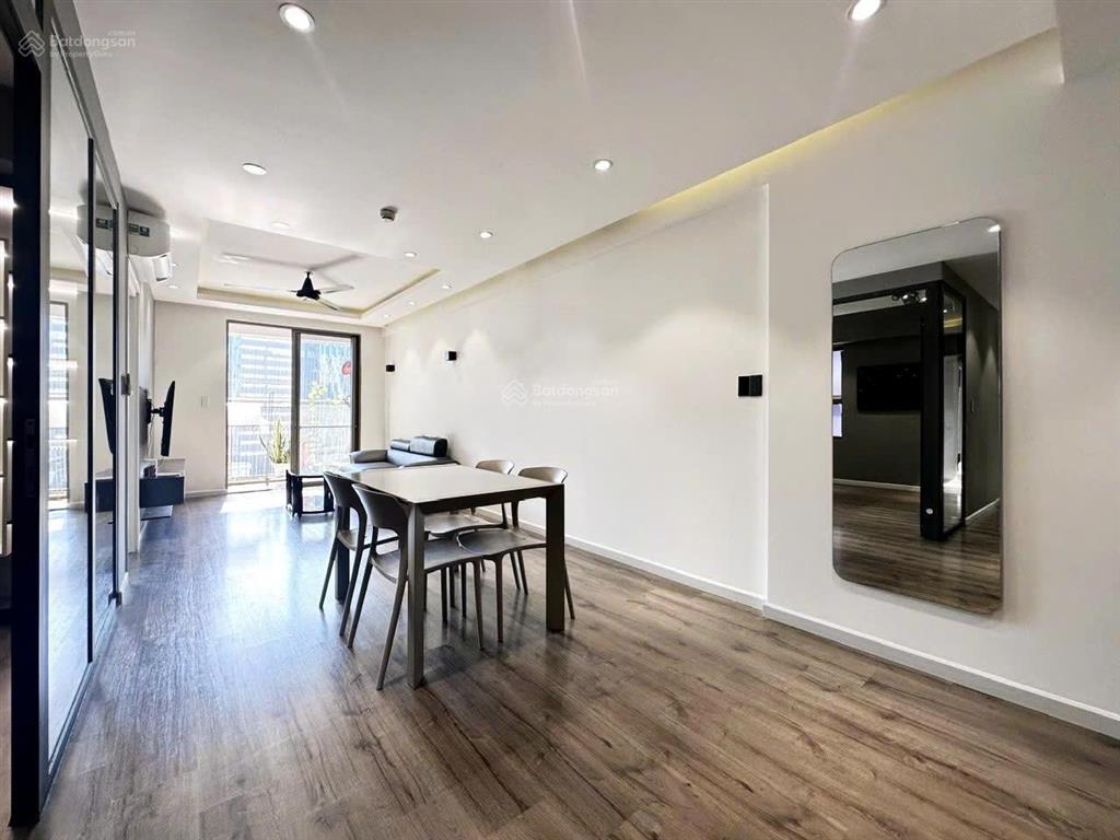 Mới & hiếm  căn hộ saigon south residences, 2 pn diện tích lớn, view nội khu, giá chỉ 5,8 tỷ