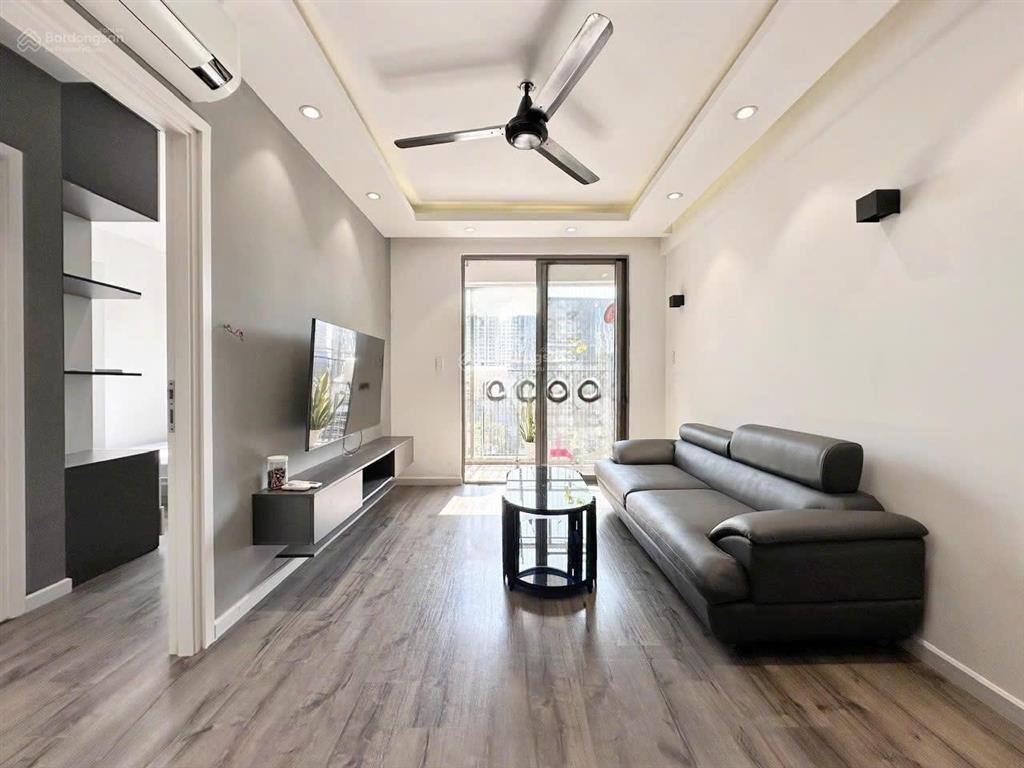 Mới & hiếm  căn hộ saigon south residences, 2 pn diện tích lớn, view nội khu, giá chỉ 5,8 tỷ