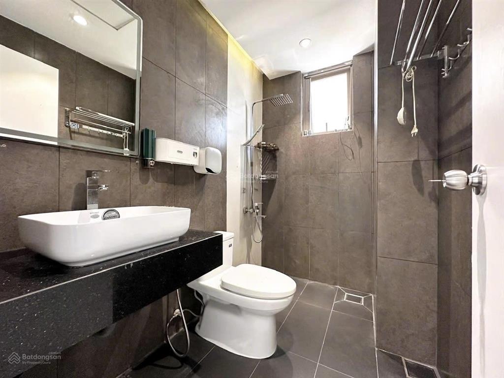 Mới & hiếm  căn hộ saigon south residences, 2 pn diện tích lớn, view nội khu, giá chỉ 5,8 tỷ