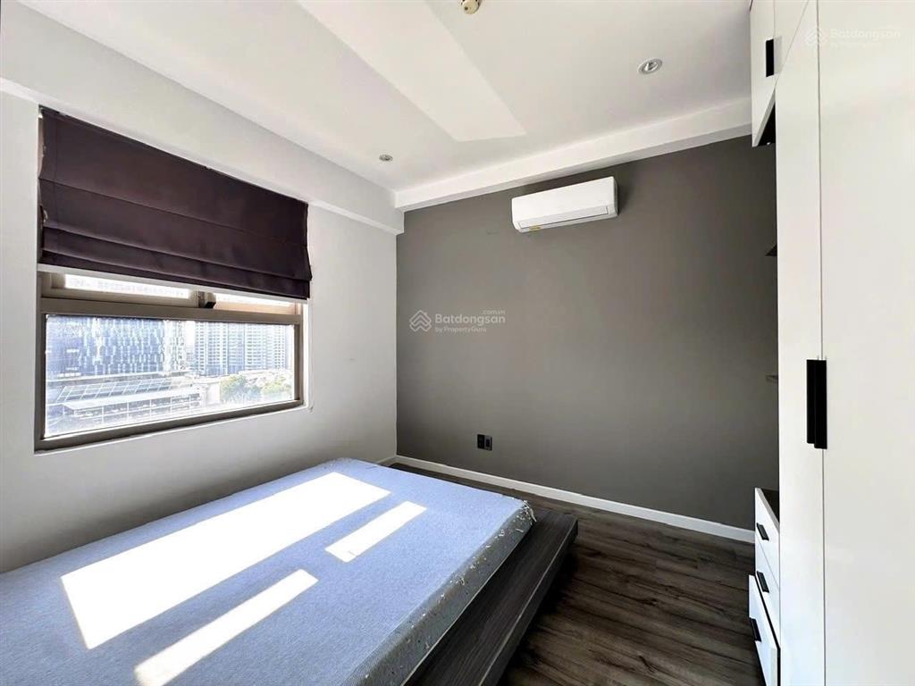 Mới & hiếm  căn hộ saigon south residences, 2 pn diện tích lớn, view nội khu, giá chỉ 5,8 tỷ