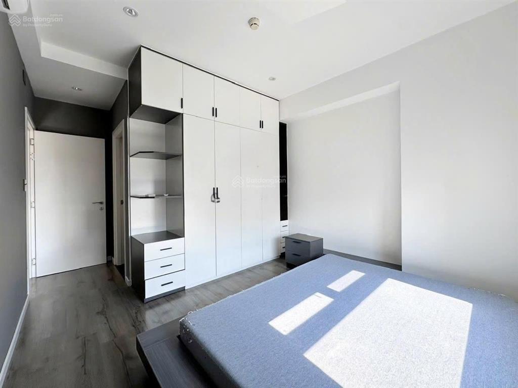 Mới & hiếm  căn hộ saigon south residences, 2 pn diện tích lớn, view nội khu, giá chỉ 5,8 tỷ