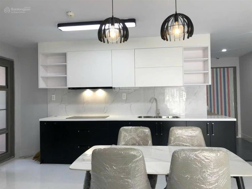 Giá tốt saigon south residences  căn hộ 3 phòng ngủ, đầy đủ nội thất chỉ 6,6 tỷ