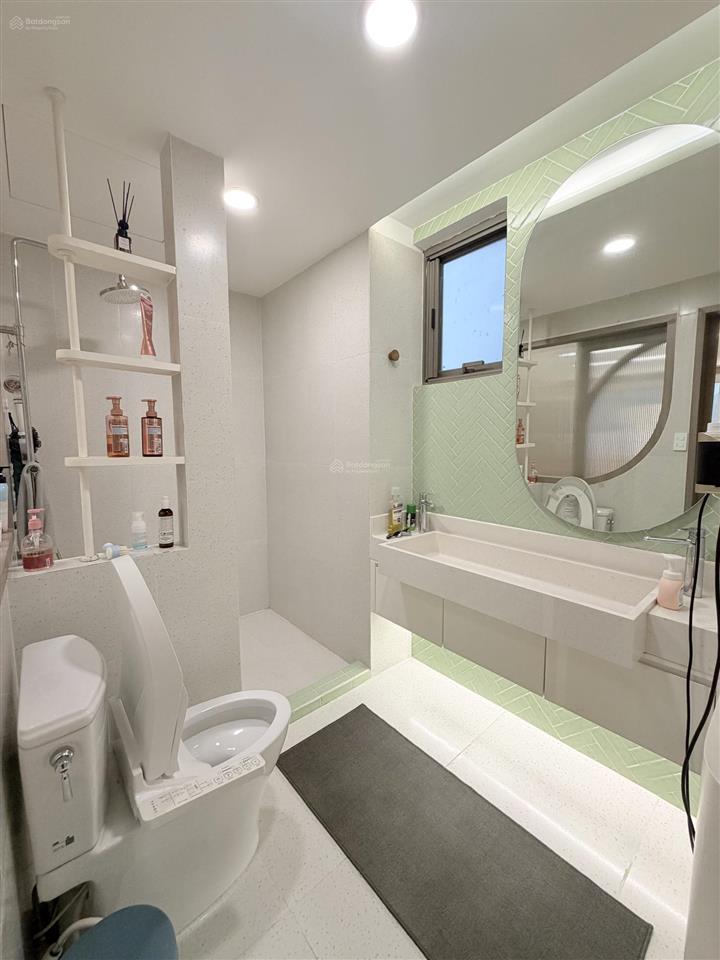 Bán căn hộ 95m2 cao cấp, thiết kế có gu  saigon south residences